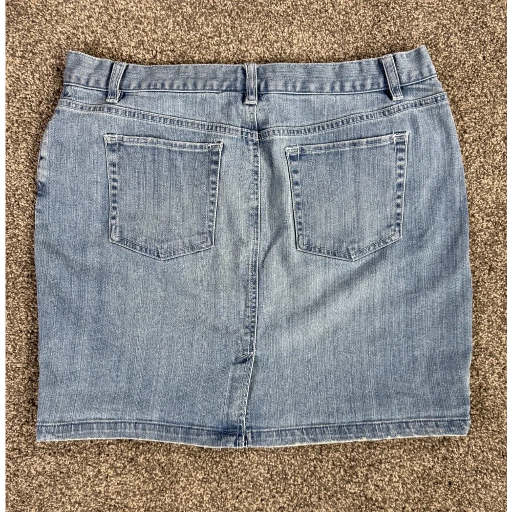 Vintage Y2K Old Navy Denim Mini Skirt Womens 14 Light Wash Stretch 2005 - Picture 2 of 7